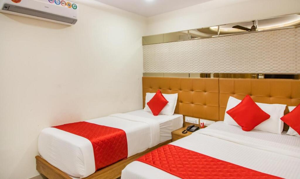 Мумбаи: Hotel Hometown Near Us Embassy Bkc