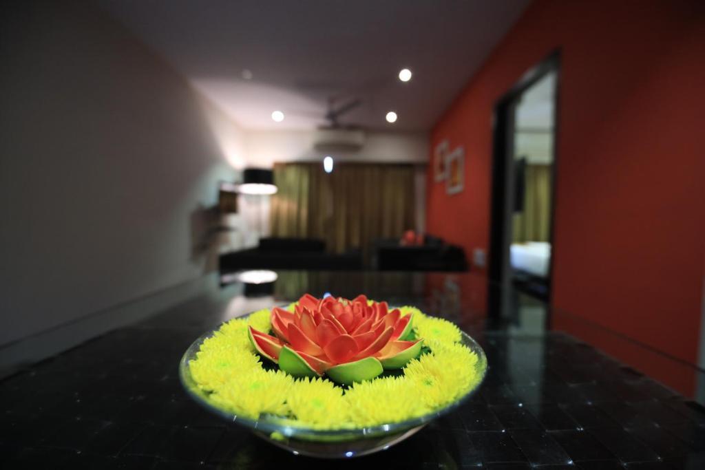 Мумбаи: Landmark Suites Bollywood design Hotel