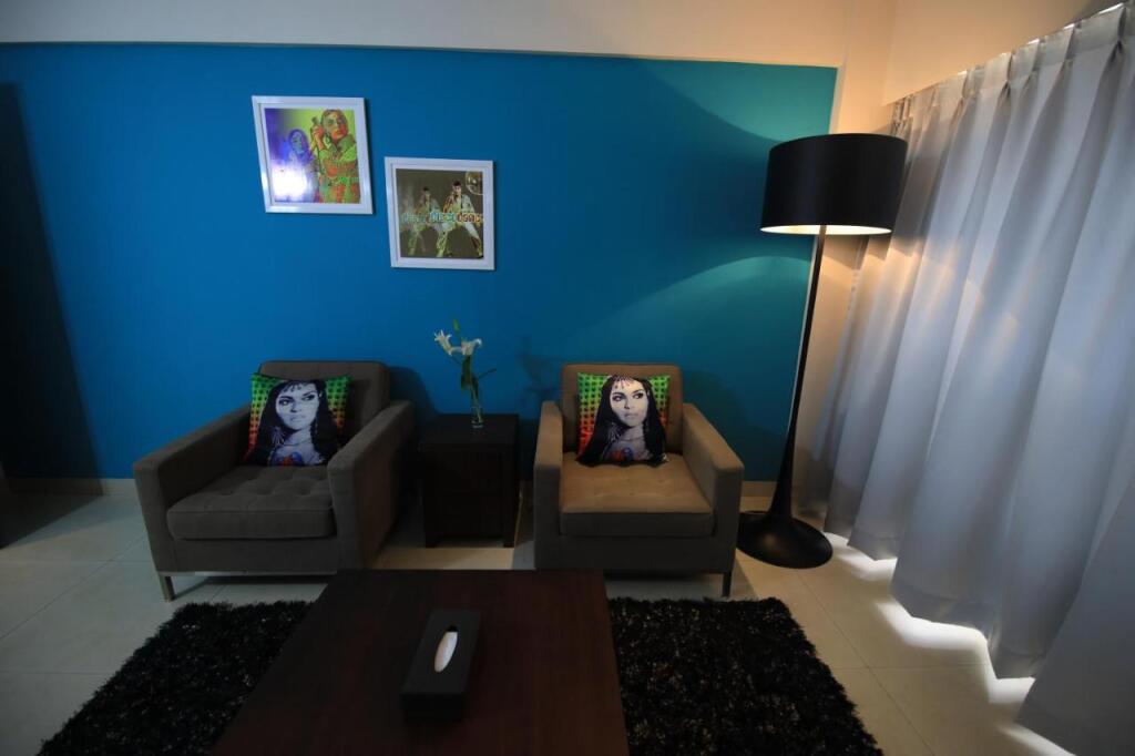 Мумбаи: Landmark Suites Bollywood design Hotel