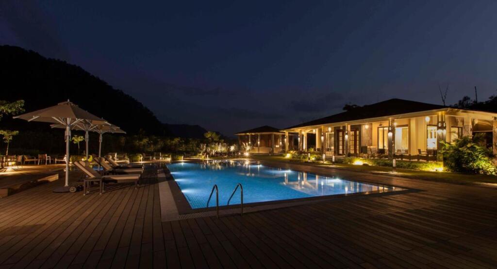 Наинитал: Lemon Tree Premier Resort Corbett