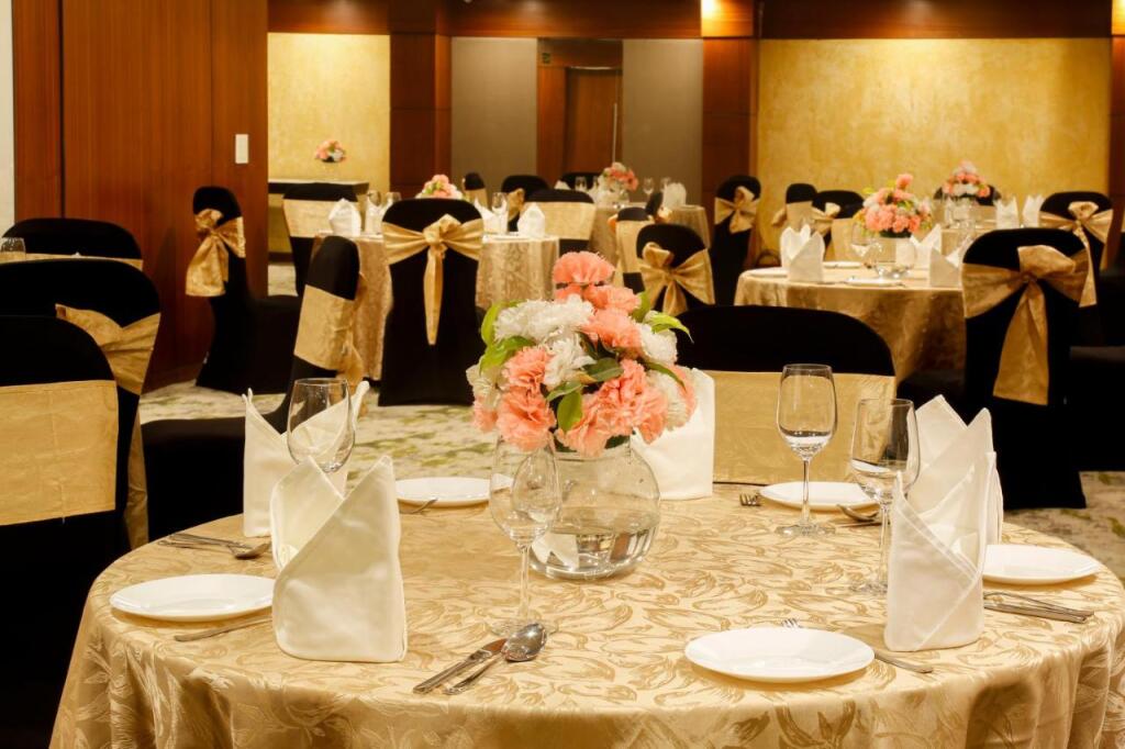 Гуруграм: Nemesia City Center - Gurugram, Sector 29