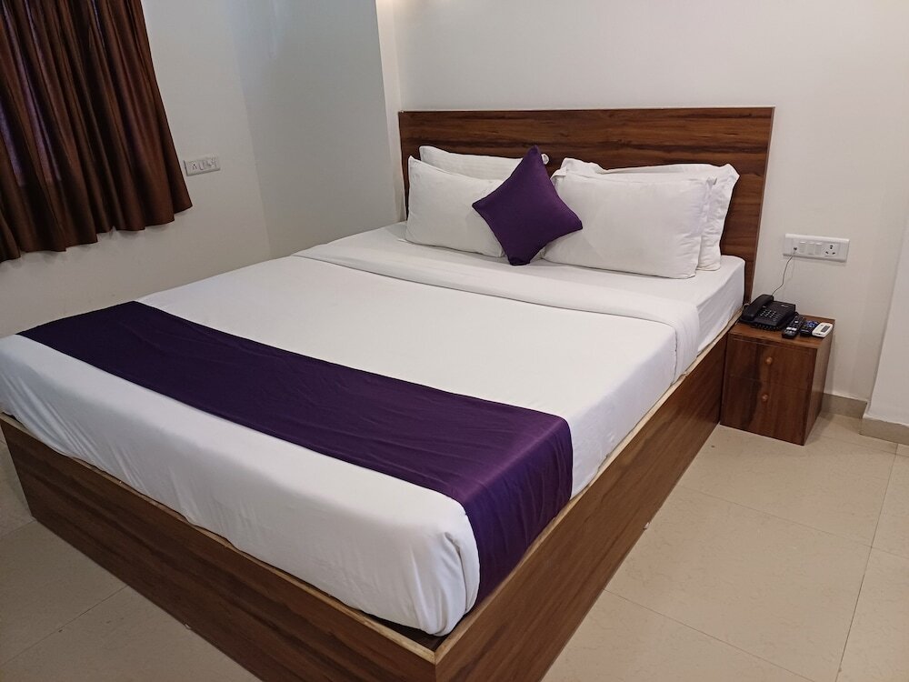 Силвасса: VITS Daman Devka Beach