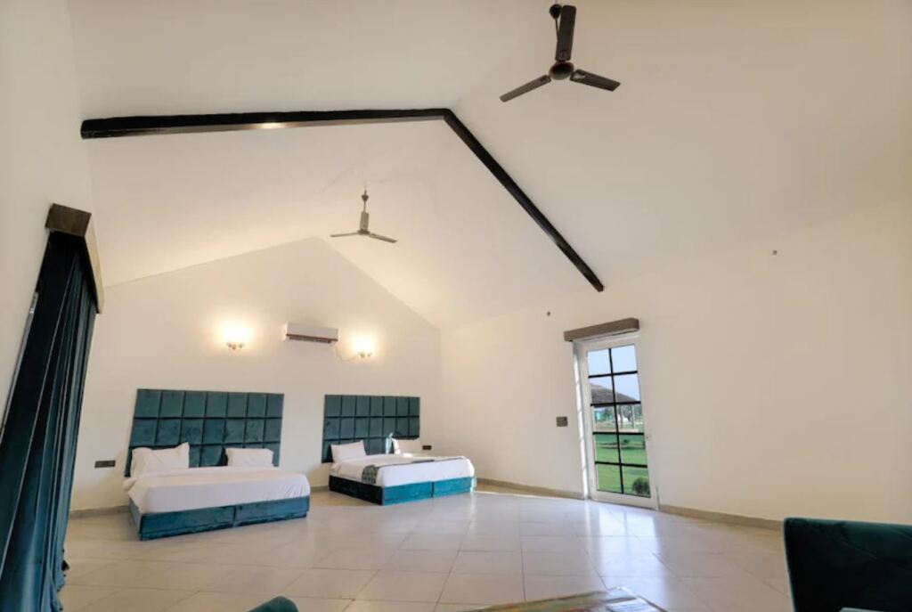 Гуруграм: The Ashoka Farms And Resort Gurgaon
