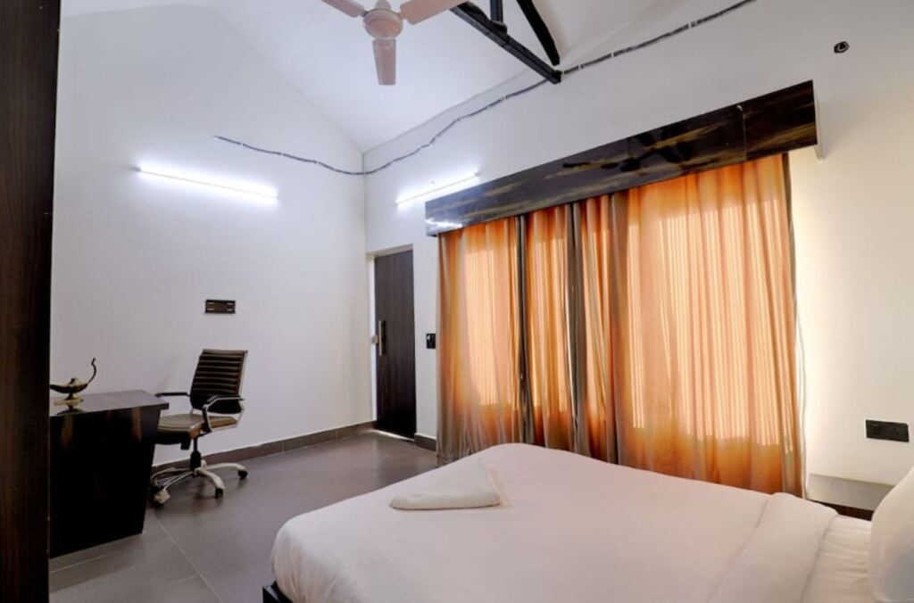 Гуруграм: The Ashoka Farms And Resort Gurgaon