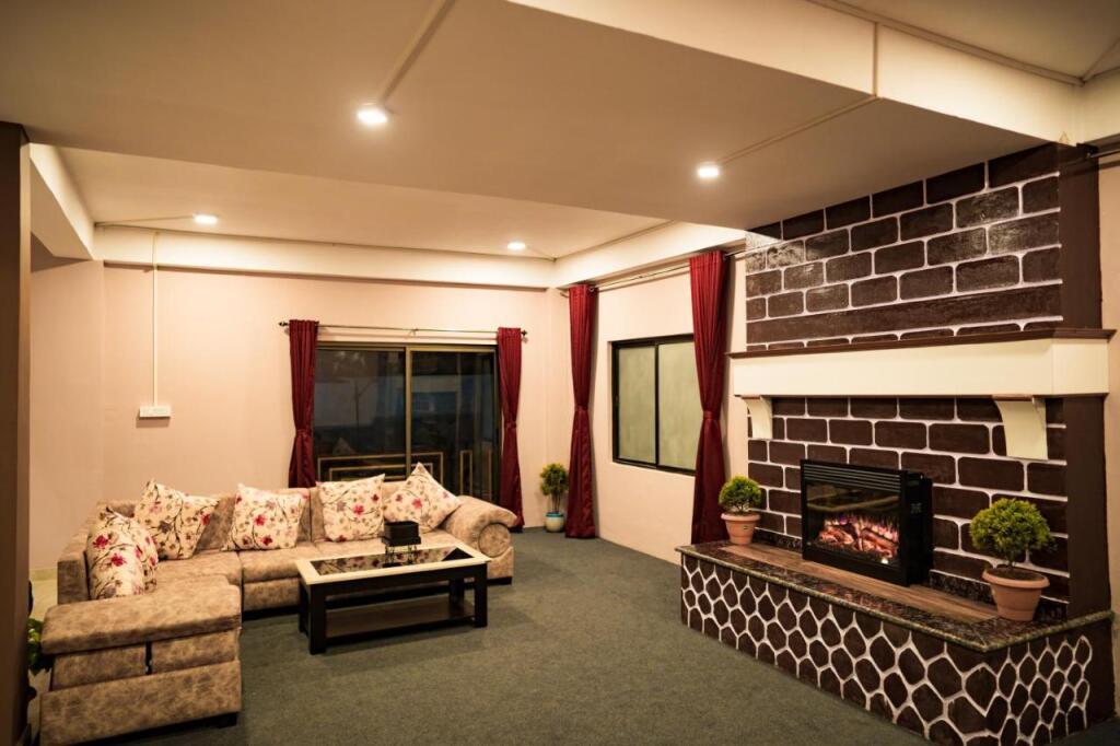 Наябазар: Forestea Homestays