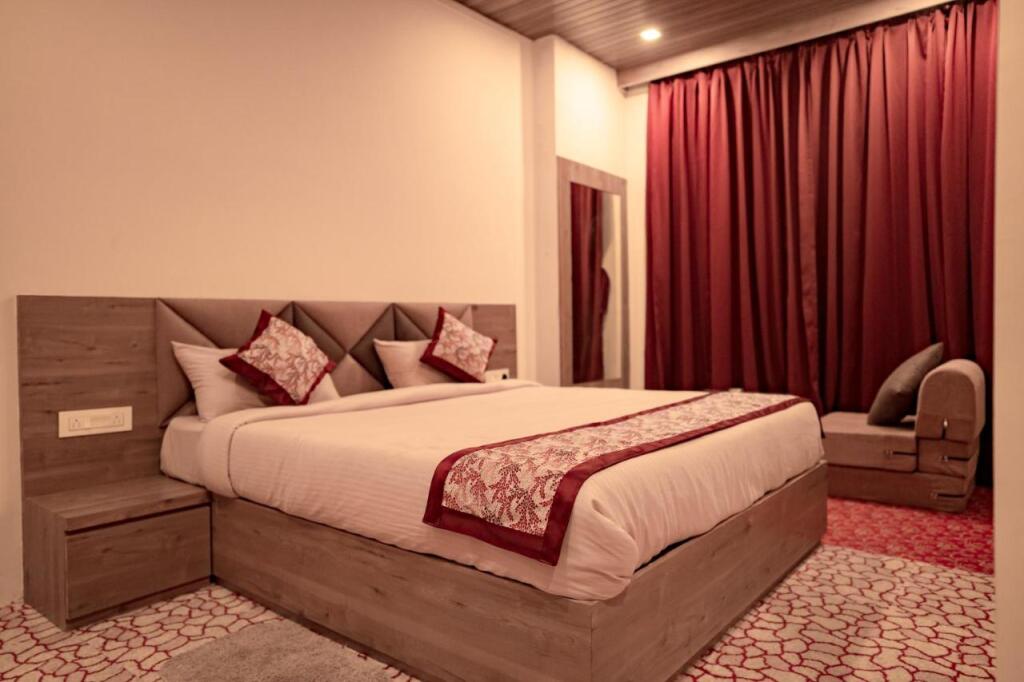 Наябазар: Forestea Homestays