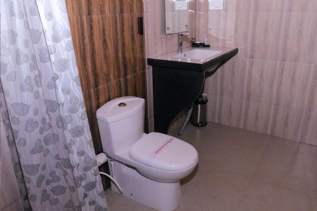 Дарджилинг: Anutri Hill Resort