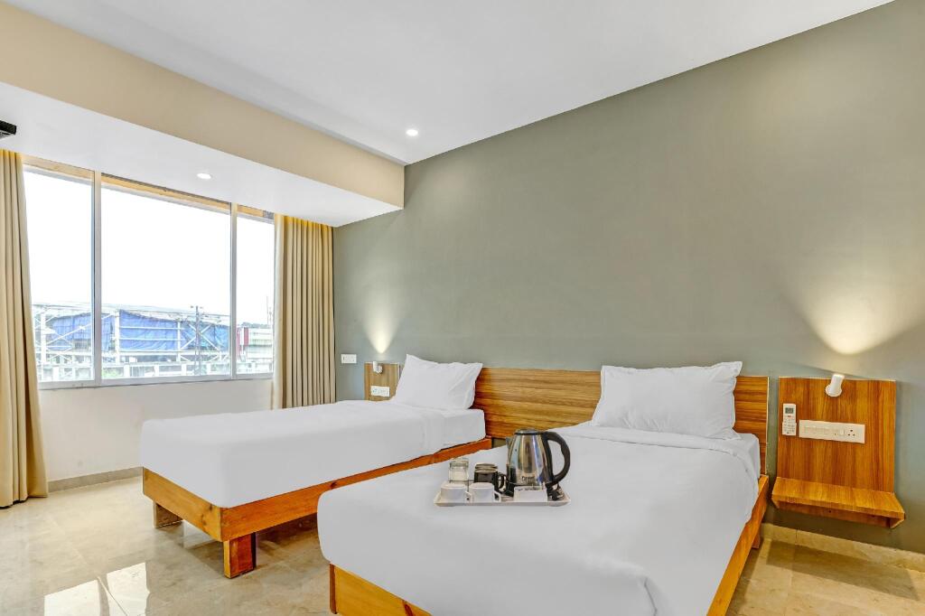 OYO Townhouse 82843 Hotel Somani — фото 2