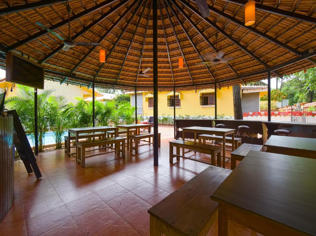 Вагатор: YoYoGoa Cottages