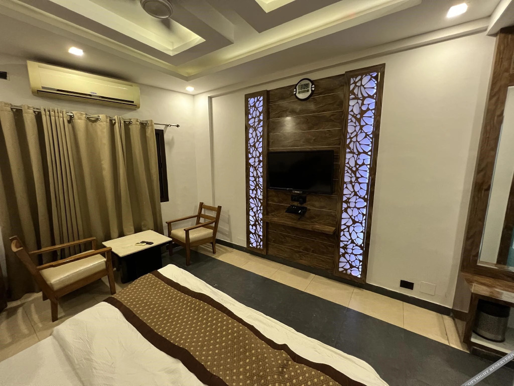 Дехрадун: Hotel Deepshikha