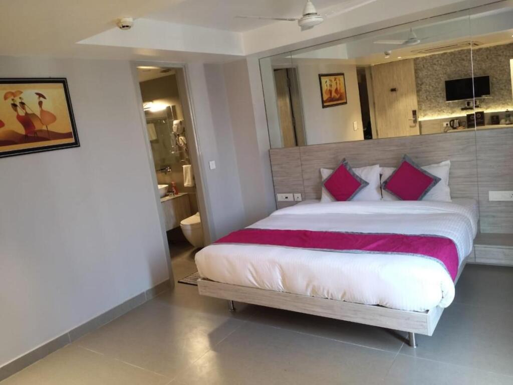 carousel image 5