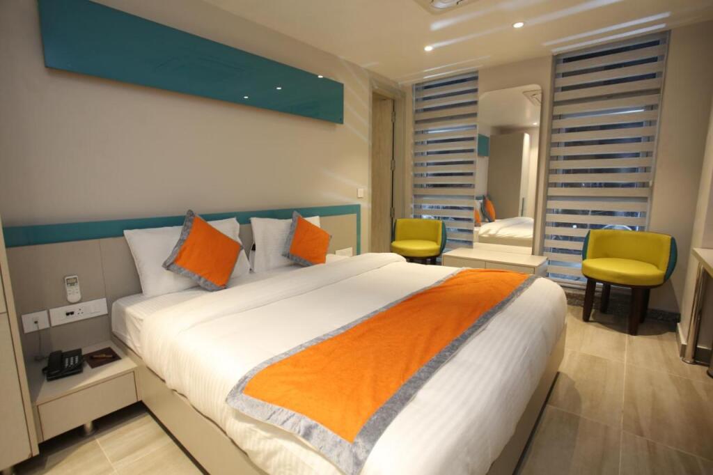 Дехрадун: Hotel Kailash Plaza