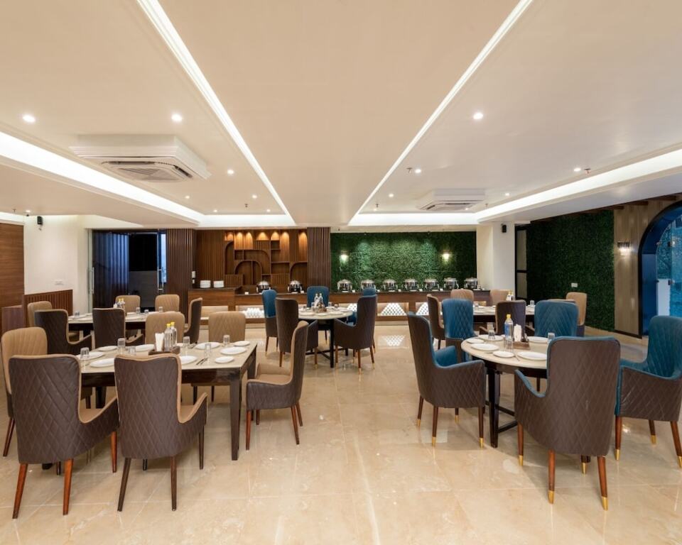 Дехрадун: Grand Luxotica By DLS Hotels