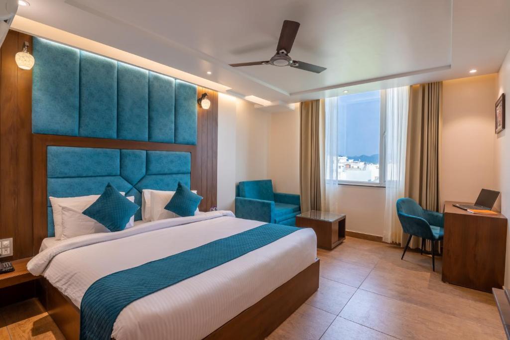 Харидвар: Hotel Vivaan Regency