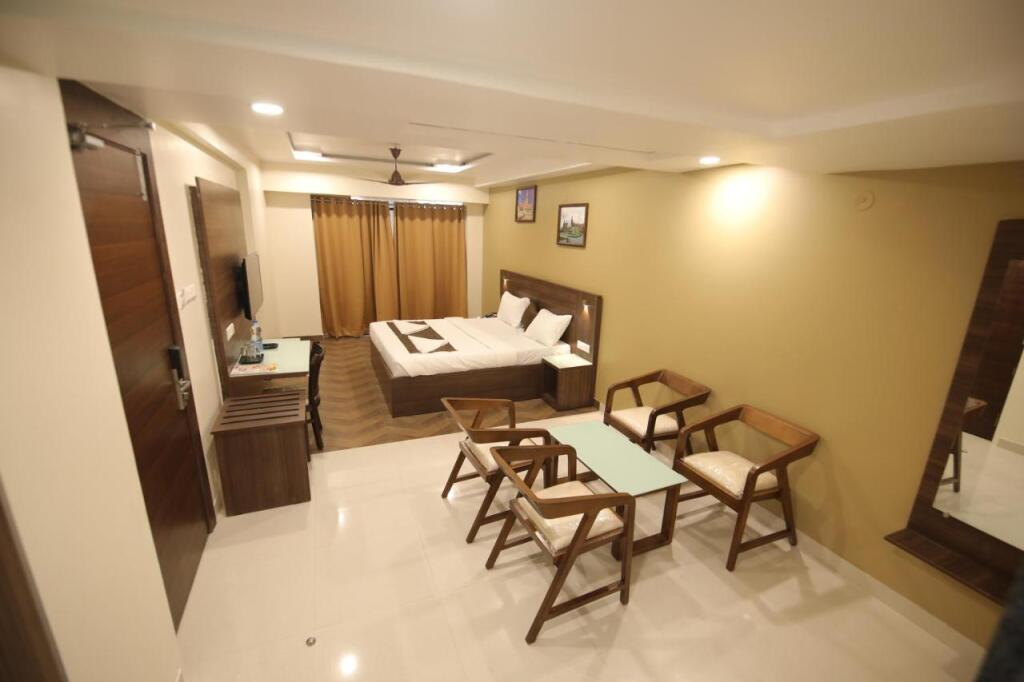 Хубли: Hotel Shringar Palace