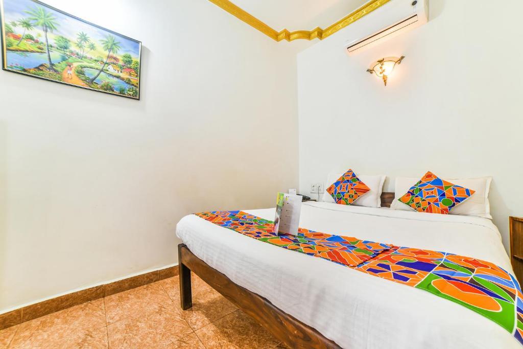 Вагатор: FabExpress Yoyo Cottage Chapora Fort