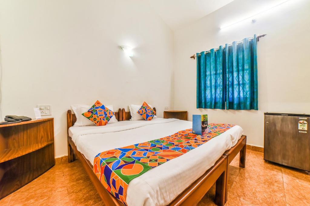 Вагатор: FabExpress Yoyo Cottage Chapora Fort