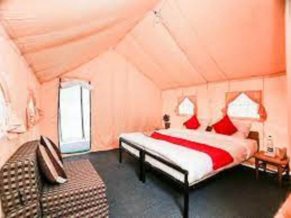 Хундер: TIH AlpenGlow Camp - Nubra
