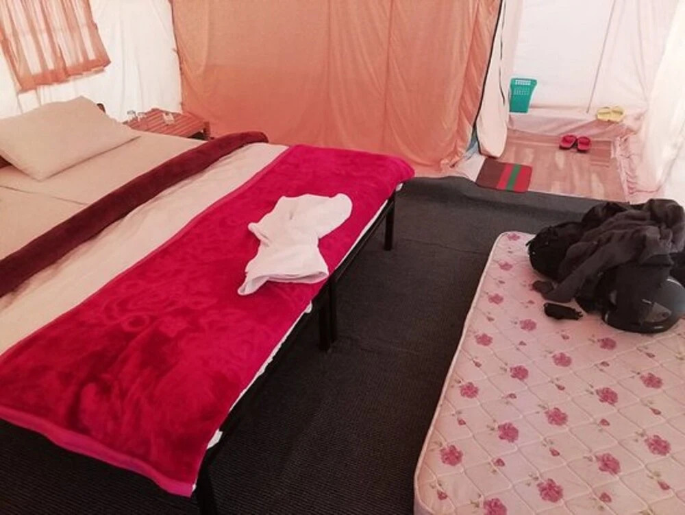 Хундер: TIH AlpenGlow Camp - Nubra