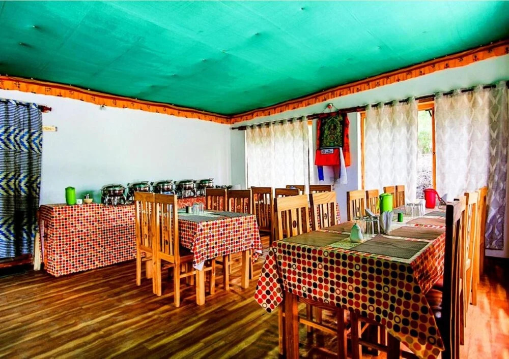 Хундер: TIH AlpenGlow Camp - Nubra