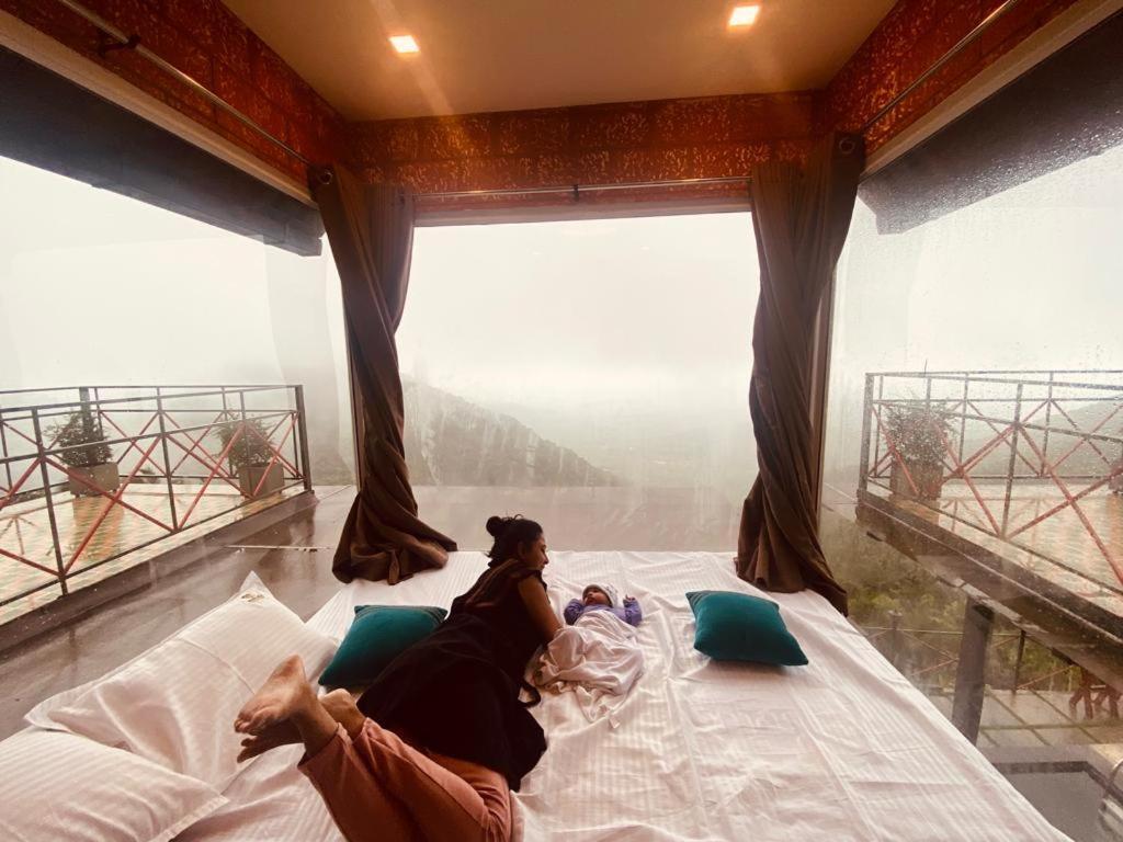Велламундра: Vayalada View Point Resort