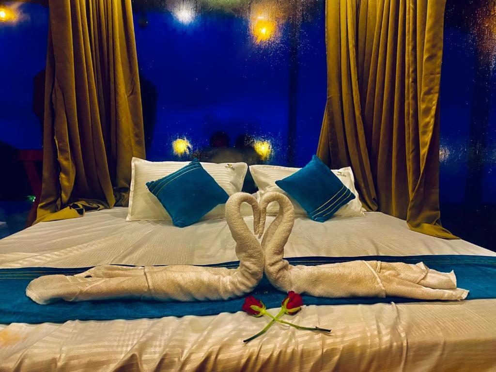 Велламундра: Vayalada View Point Resort