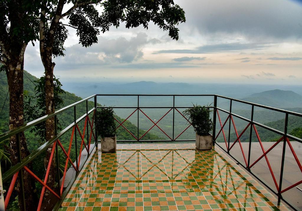 Велламундра: Vayalada View Point Resort