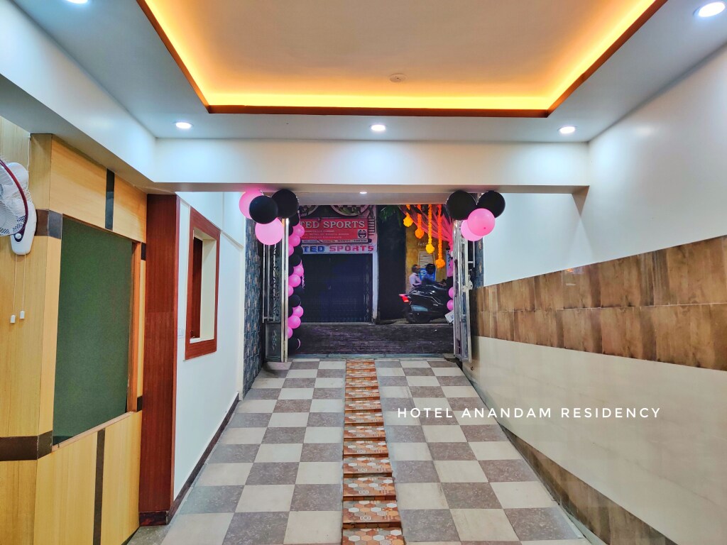Дханбад: Super OYO Hotel Anandam Residency