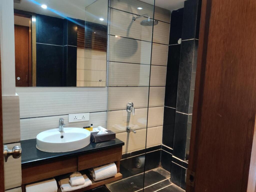 Казаули: Wood Creek Resort & Spa Kasauli