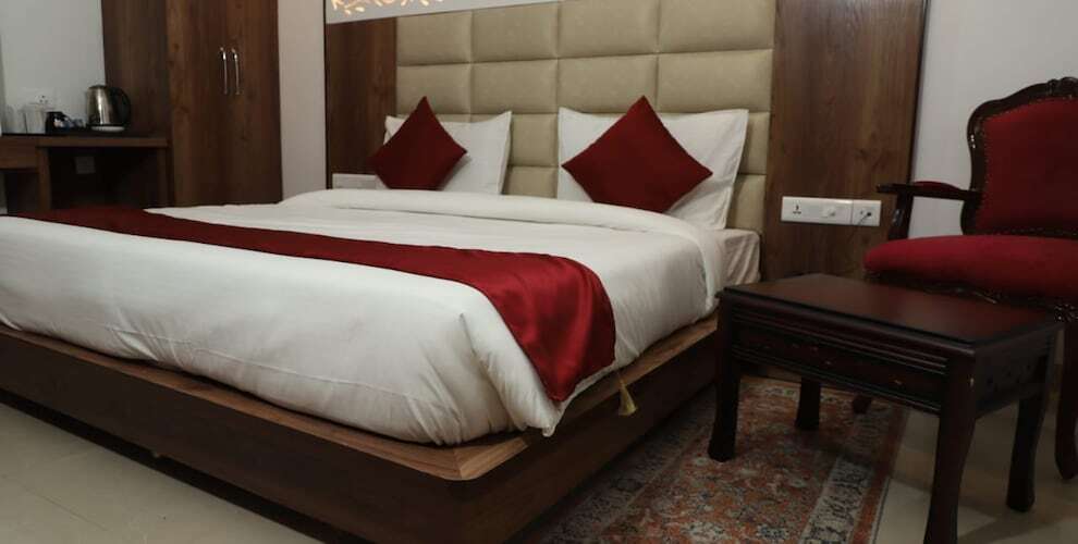 Дармсала: Rr Hotel And Resort