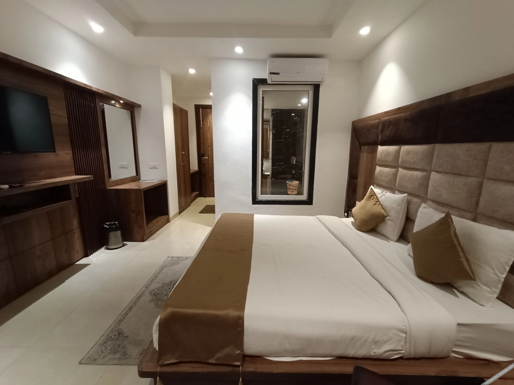 Дармсала: Rr Hotel And Resort