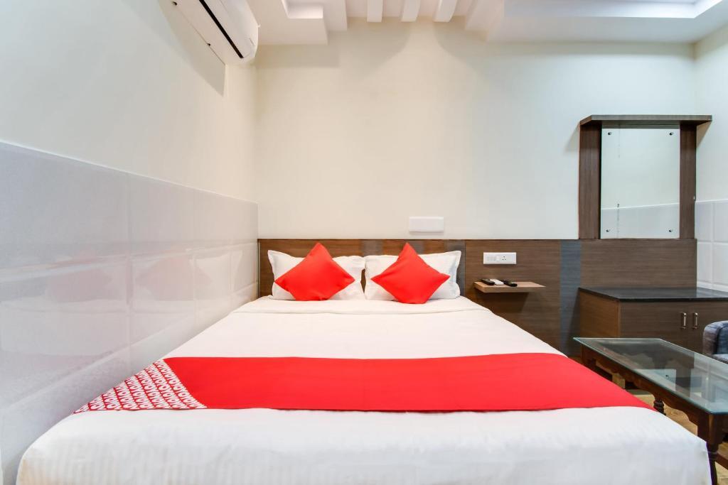 Висакхапатнам: OYO Flagship Hotel GV Residency
