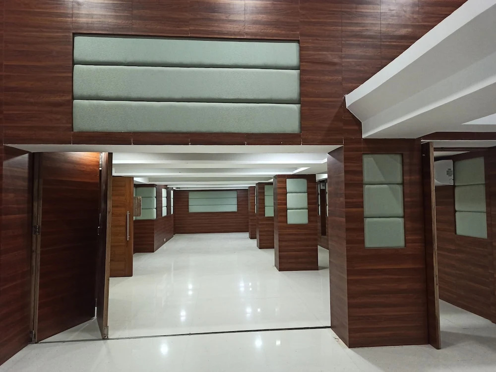 Гувахати: Hotel Autumn Crocus - A Boutique Hotel