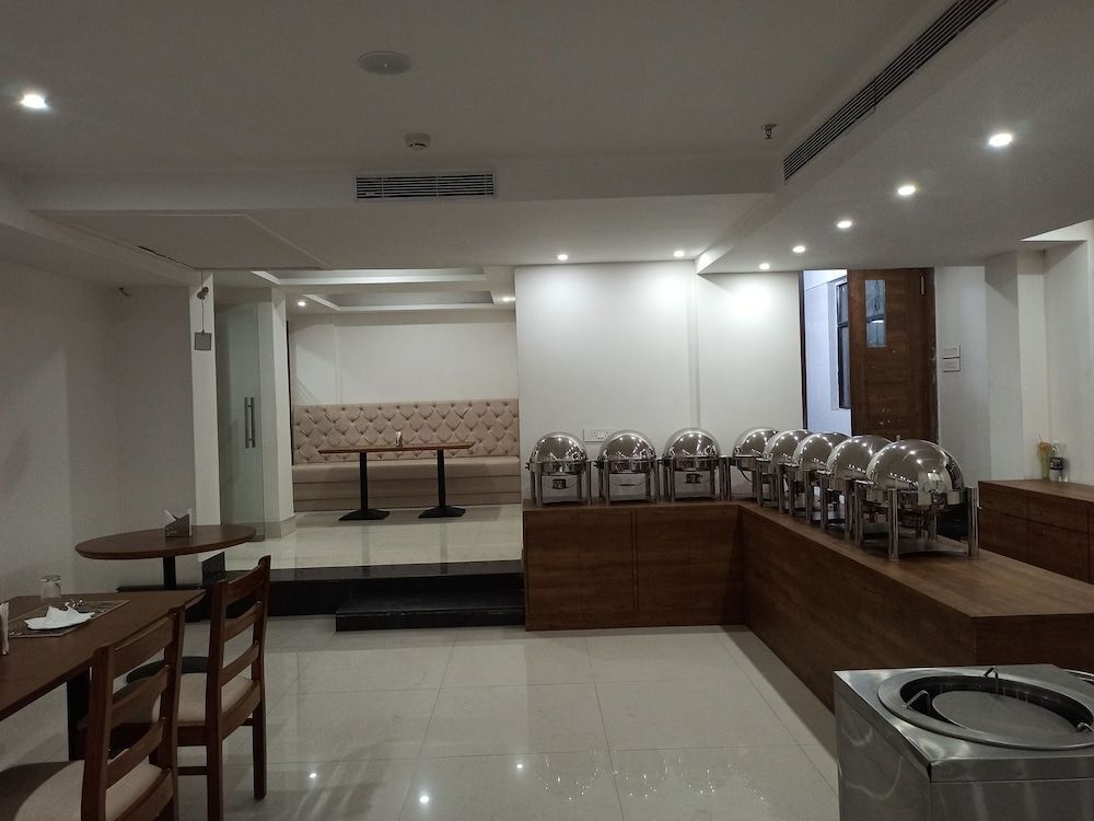 Гувахати: Hotel Autumn Crocus - A Boutique Hotel