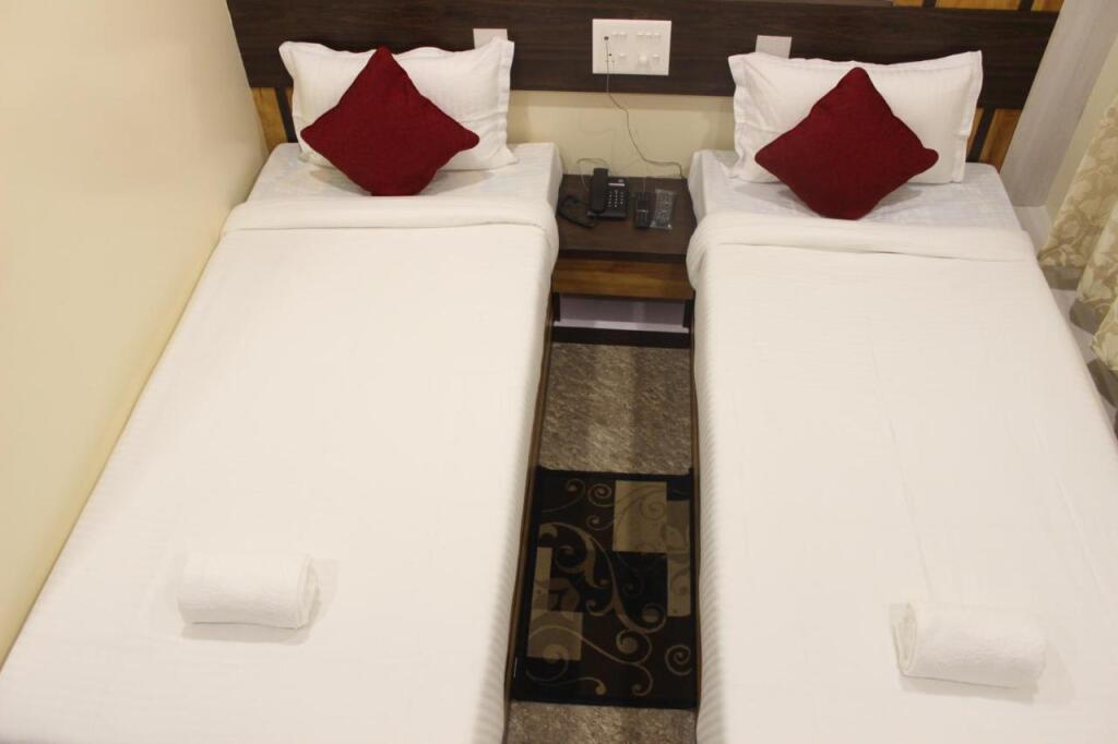 Гувахати: Hotel Island Park