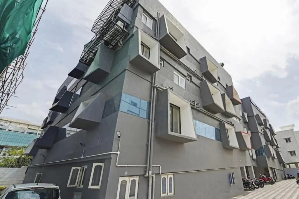 Ченнаи: Oyo Townhouse 74252 Haha Stays Perungudi