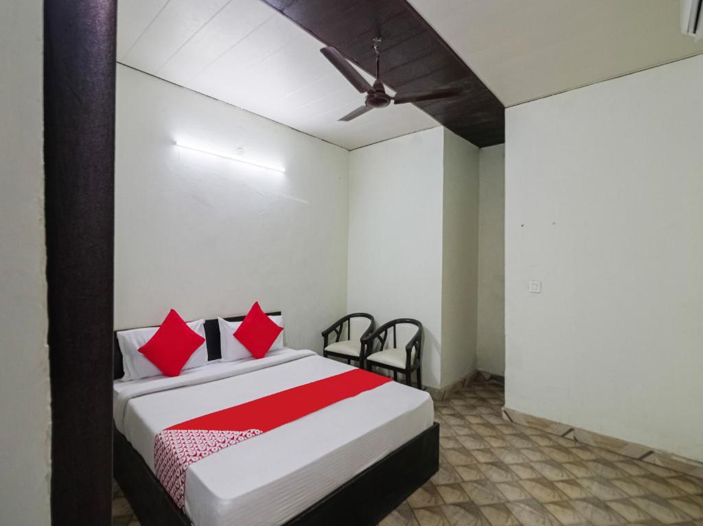 Гуруграм: OYO 86091 Rajvanshi Pg & Guest House