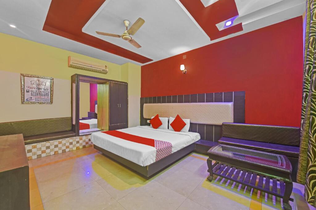 Удаипур: OYO 82199 Sk Hotel