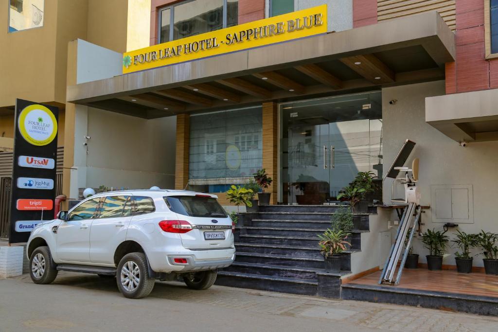Варанаси: Four Leaf Hotel Sapphire Blue
