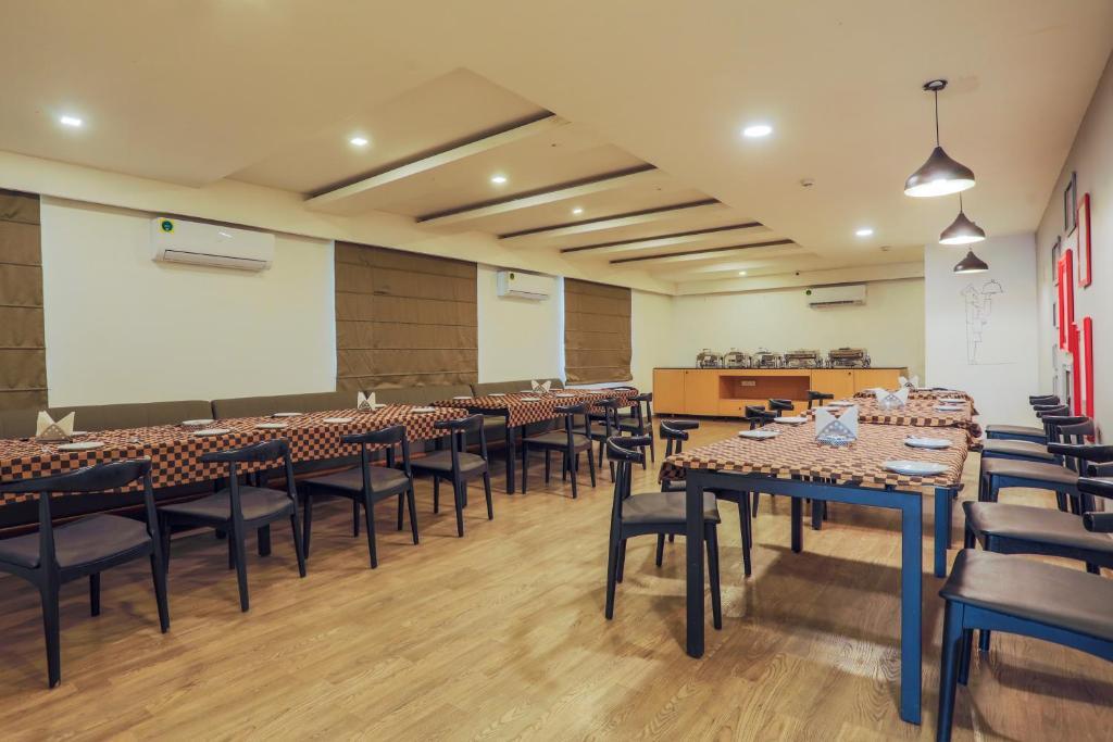 Индаур: Hotel Konark Inn