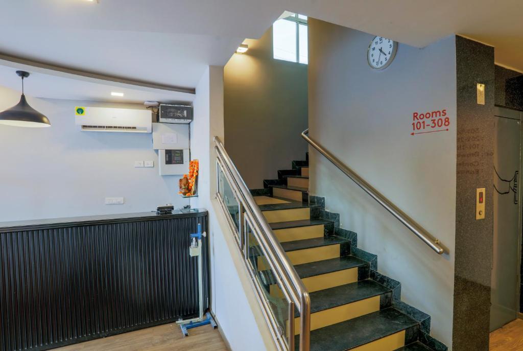 Индаур: Hotel Konark Inn