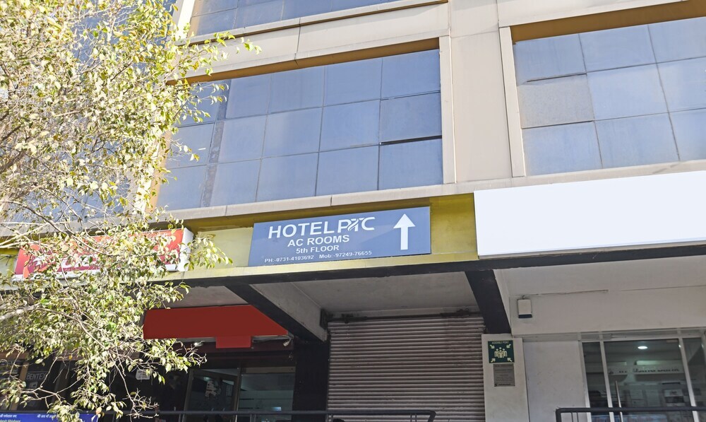 Индаур: Hotel Ptc