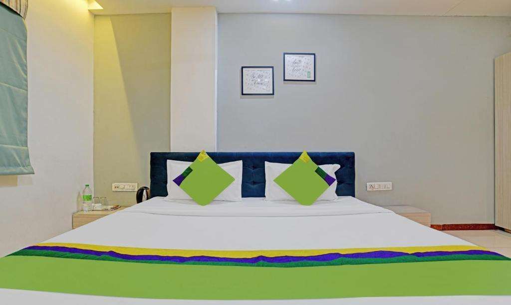 Индаур: Treebo Trend Hotel Omkar