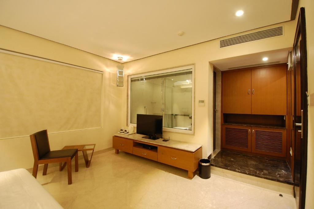 Индаур: Click Hotel Sapphire Star