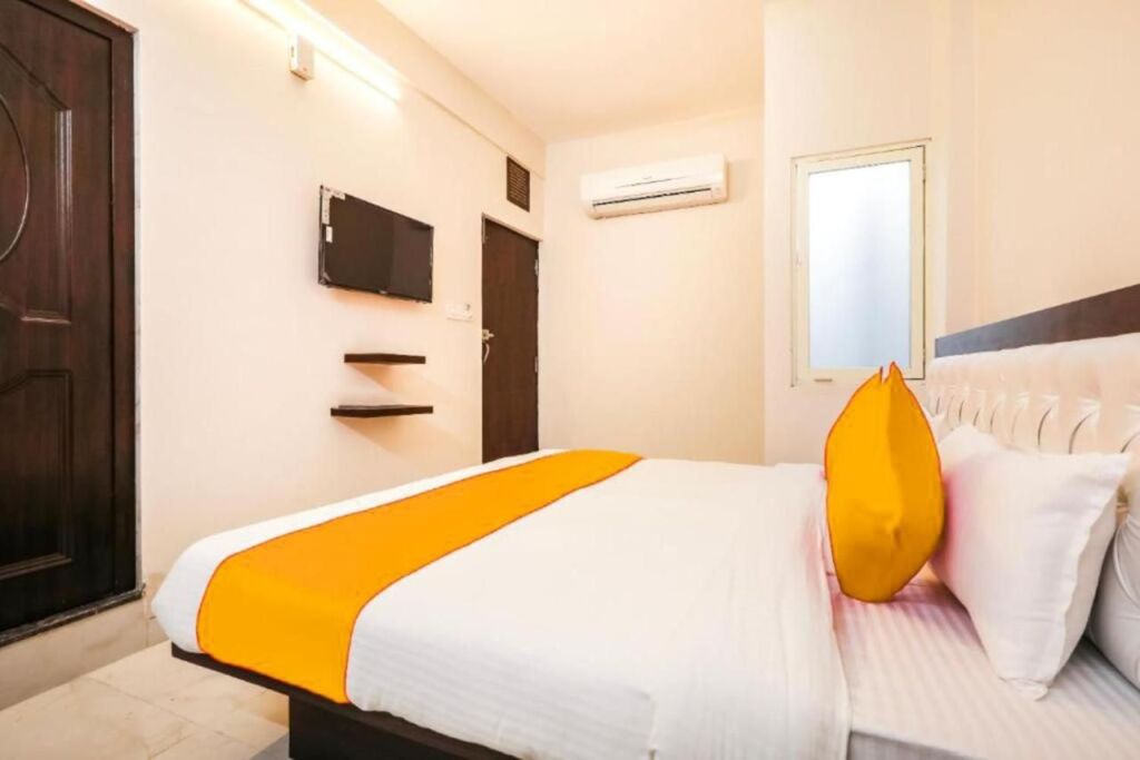 Индаур: Fabexpress Royal Palace Inn