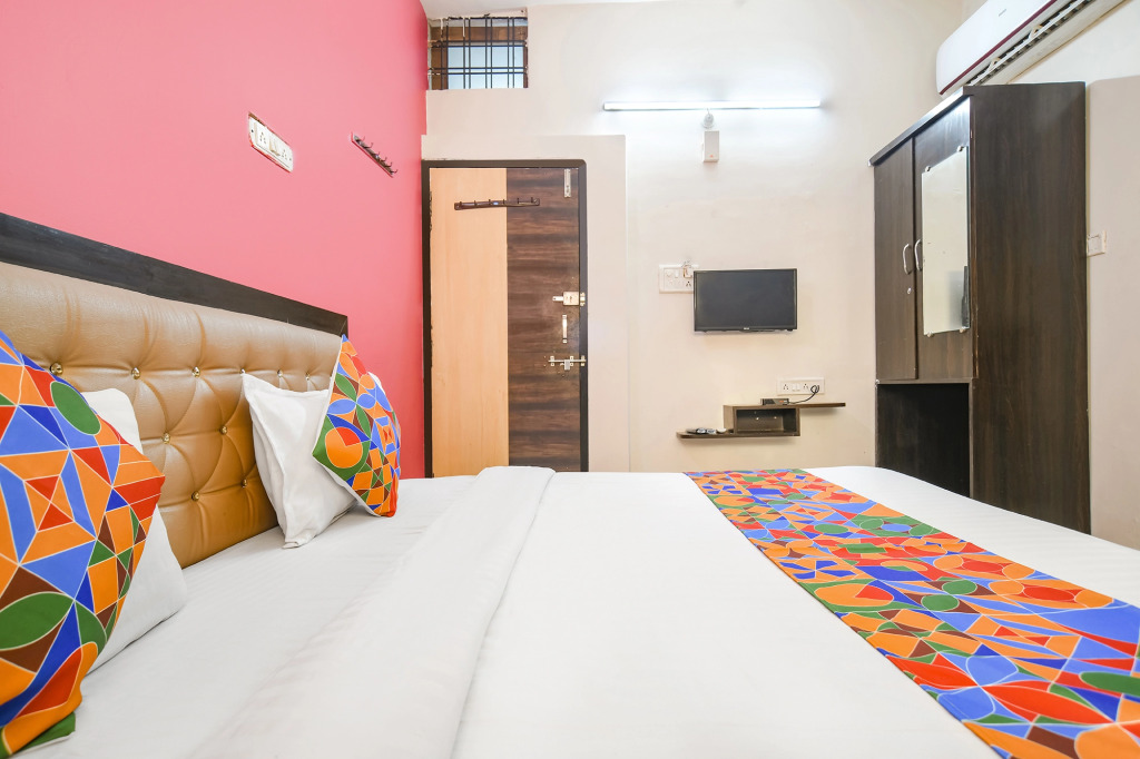 Индаур: Fabexpress Royal Palace Inn