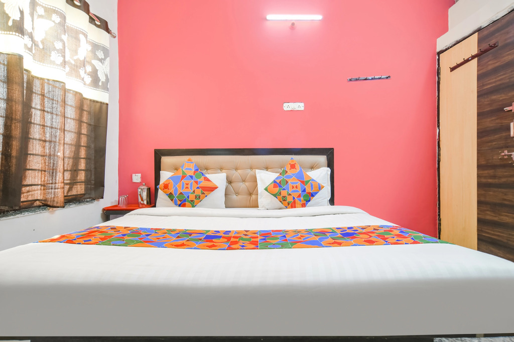Индаур: Fabexpress Royal Palace Inn