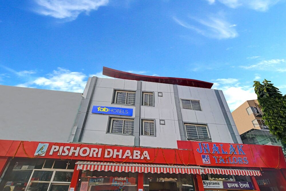 Индаур: Fabhotel Pishori