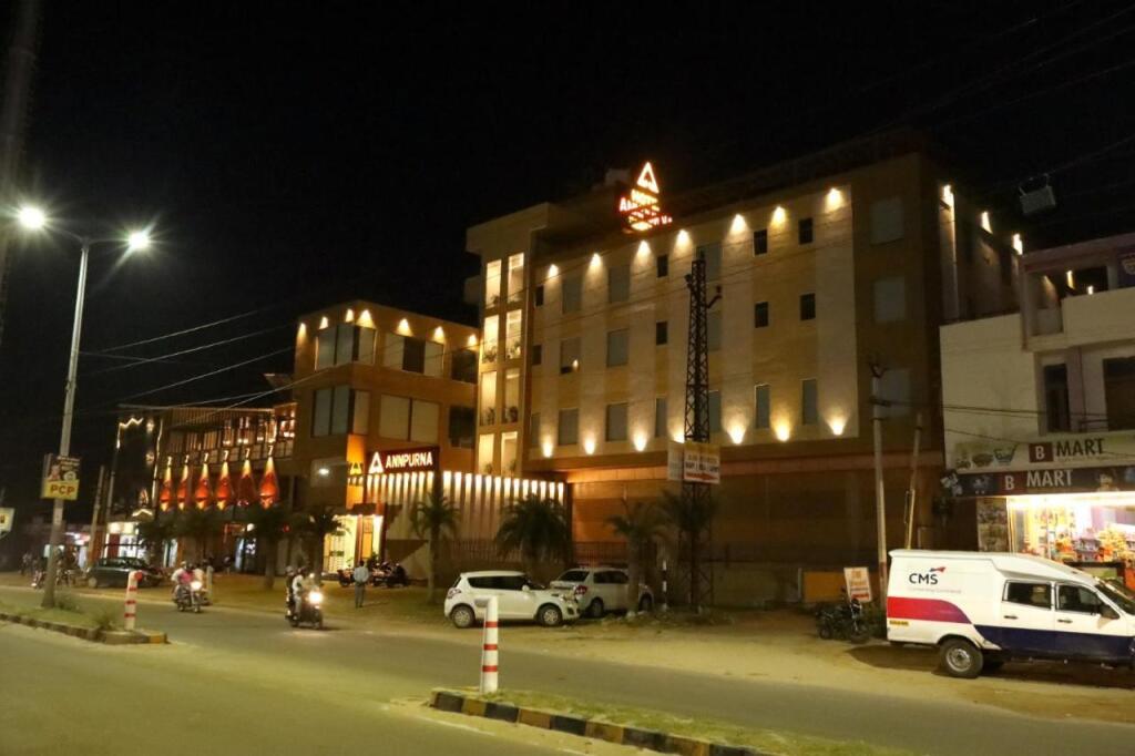 Hotel Annpurna Regency — фото 1