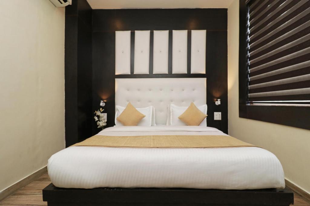 Дармсала: Hotel Mirage Residency - Hill View Hotel in Dharamshala